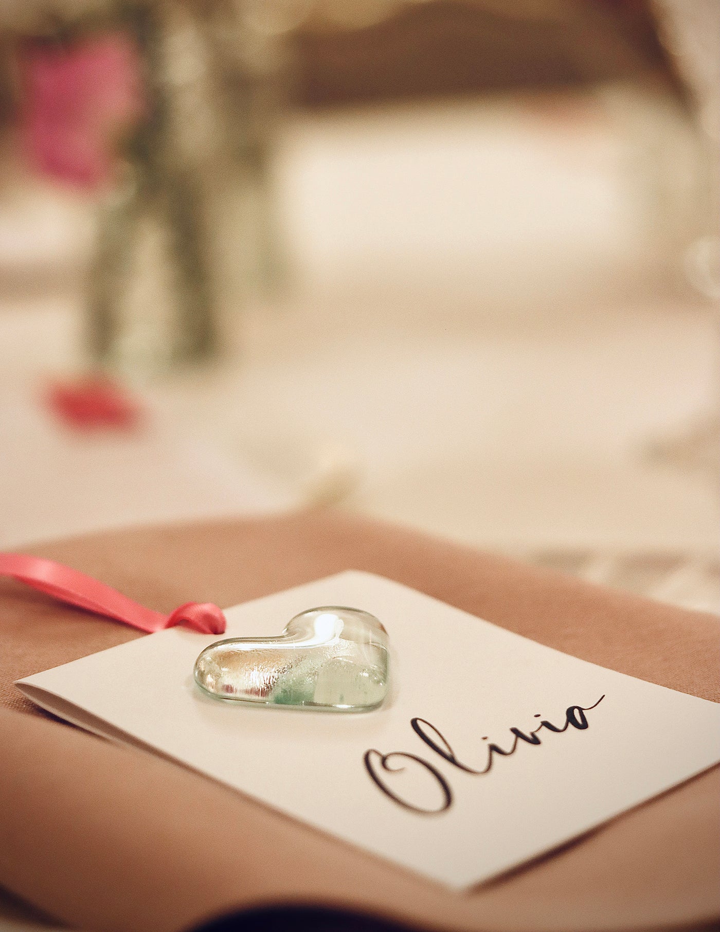 Custom Table settings That double as wedding favours!